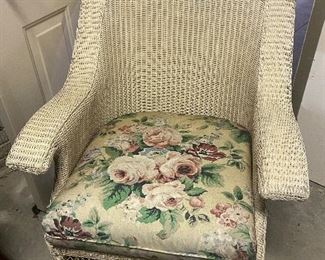 (F29) $500. Lloyd Loom 5 pc SET -  Includes Loveseat, Chair, Rocker, Coffee Table & Side Table - includes cushions but they really need to be replaced. Furniture is all in great shape after a good wash!