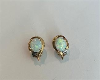 14 K Opal/Diamond Clip-Ons