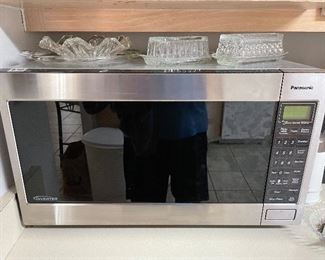 Powerful microwave 