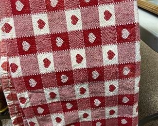 Red heart checked table cloth