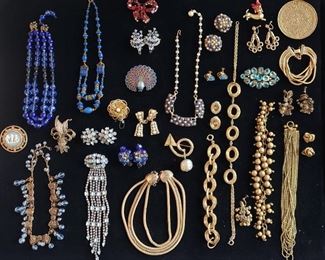 Vintage Costume Jewelry, 1920 - 1950