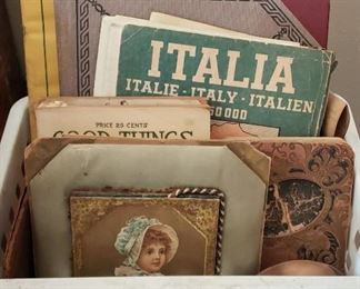Small vintage Photos Alums & books