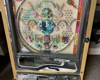 Pachinko machine
