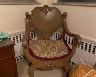 Unique chair fit for royalty!