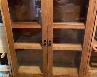 Small cabinet 