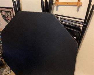 Octagon card table w/chairs