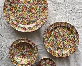 Mikasa Semi-porcelain VK200 Dubarry China (26pc)