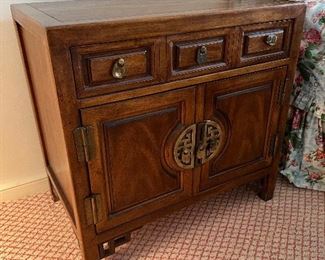 Century 1 drawer / 2 door end table (pr)