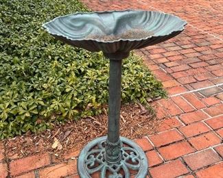 Plastic copper look shell birdbath
