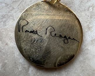 Ronald Reagan US Presidential pendant necklace
