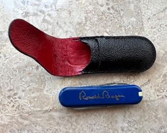 Rare Victorinox Ronald Reagan Presidential Seal Swiss Army Knife Classic SD