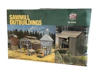 Walthers Cornerstone New in Box 
Sawmill Outbuildings