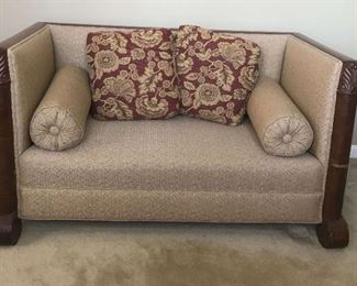 Patterned Settee with Throw Pillows