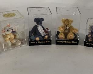 World Of Miniature Bears Six Bear Collection Plus Two Little Gem Teddy Bear