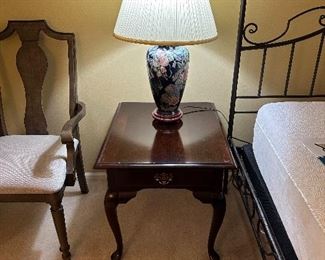 Mahogany Queen Anne Style table by Kincade-a division of La-Z-Boy