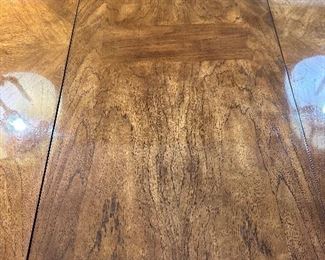 Drexel Heritage Grand Villa wood grain