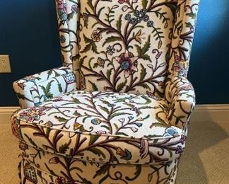 Wingback Chair w Floral Fabric