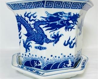5-FOOTED DRAGON BLUE & WHITE CHINESE PORCELAIN PLANTER WITH BASE Jardiniere
