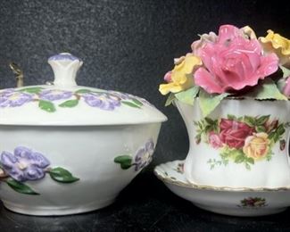 Royal Albert Old Country Roses Musical Tea Cup & Violet February Flowers Lidded Musical Bow