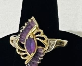 Vintage Purple Colored Ring 10K