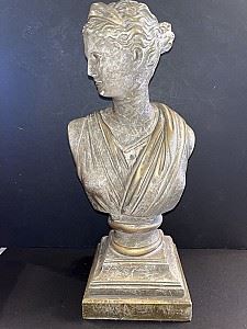 16” resin David Diana of Versailles statue 