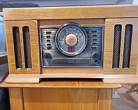 Crosley - Mission Entertainment Center (16.5×16×10") 