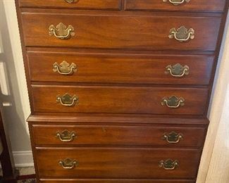Henkel Harris chest of drawers 