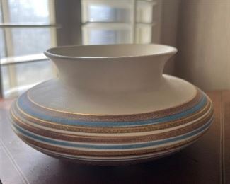 Saccka Braztoff pottery signed