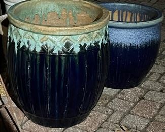 Beautiful, large outdoor pots!