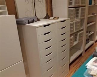 SO MUCH CRAFT/ART STORAGE