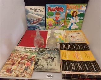 1978, 1979 Goebel crystal glass praying bell