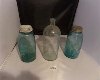 Vtg hand blown aqua blue #4, #5 mason jar w/zinc lids
