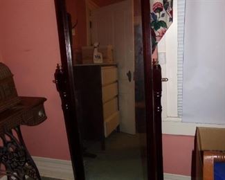 Standing full length mirror