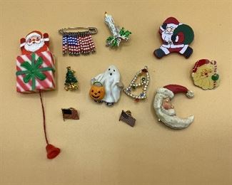 Holiday Pins Brooches