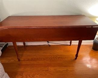$395 Antique cherry drop leaf dining table 5'Lx22W + 2 leaves 18"
So open 5'Lx 40W x 29 1/2T