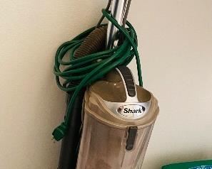 $60 

Shark upright vacuum cleaner Navigator DLX