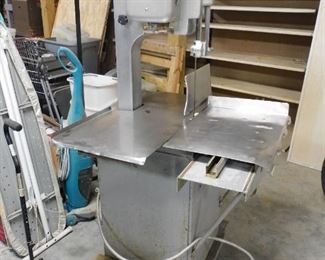 Hobart Vertical Meat Saw, (needs guide and knob)