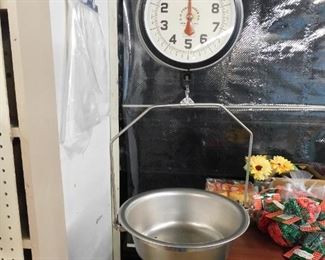 R.H. Forschner Co. Model 150 Hanging Scale 30# Capacity