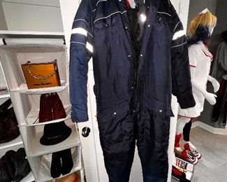ski suit thats very warm
