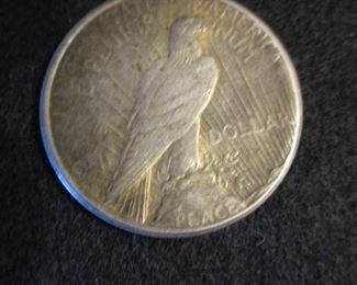 OBVERSE OF 1922 PEACE