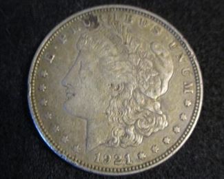 1921 MORGAN DOLLAR - 90% SILVER    $32