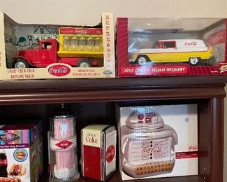 napkin holder, more trucks, jukebox snack jar