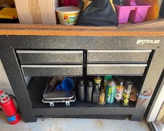tool cabinet