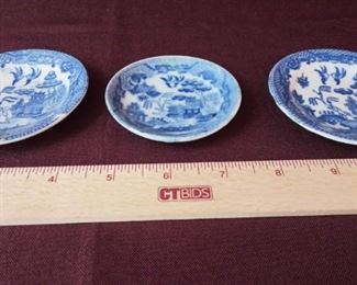 Trio Of Miniature Blue Willow Plates