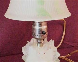 Vintage Boudoir Lamp W Green Scottie Details