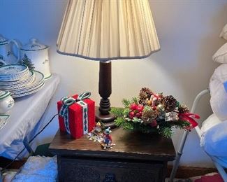 (2) nightstands and (2) lamps