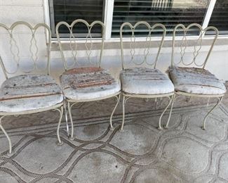 4 Metal Patio Chairs
