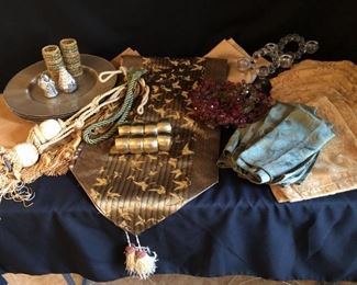 Dining Room Table Decor