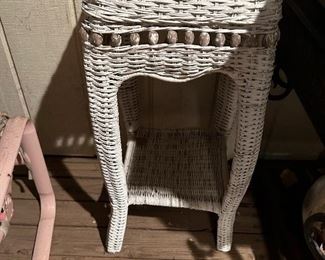 Wicker stand 
