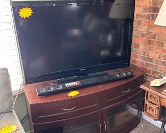 Sharp 46-inch LC-46SV49U 1080p LCD HDTV